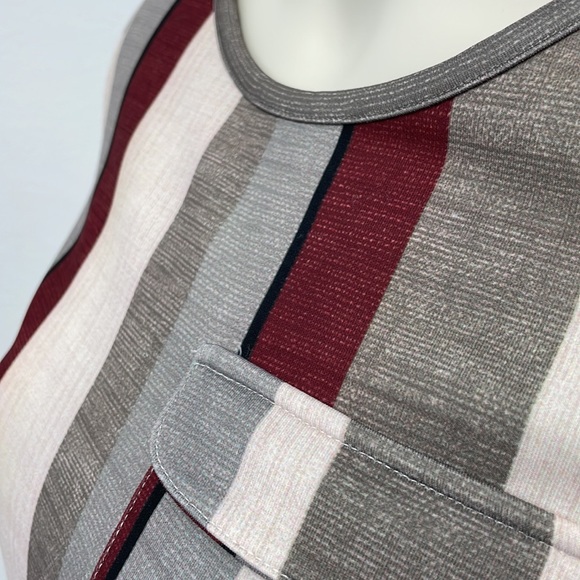 Zara Printed Stripe Top in Scuba fabric w/ Front Pocket - Picture 6 of 13